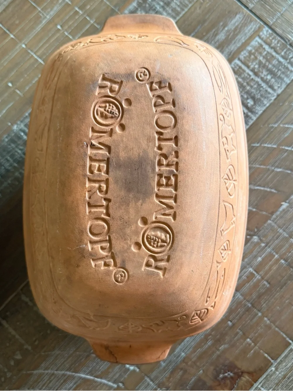 Römertopf Terracotta Clay Baker - Rustic-Steam Baking. Great for Artisan breads